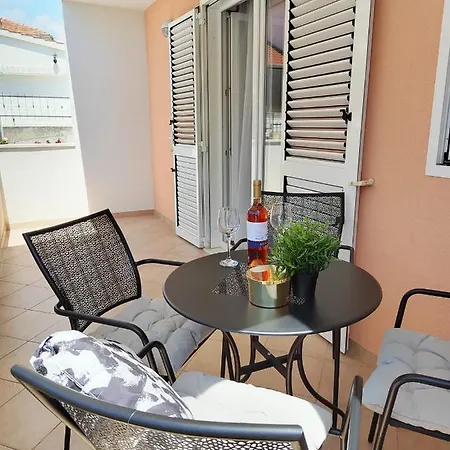 Apartment Ciovo Radic Trogir Exterior photo